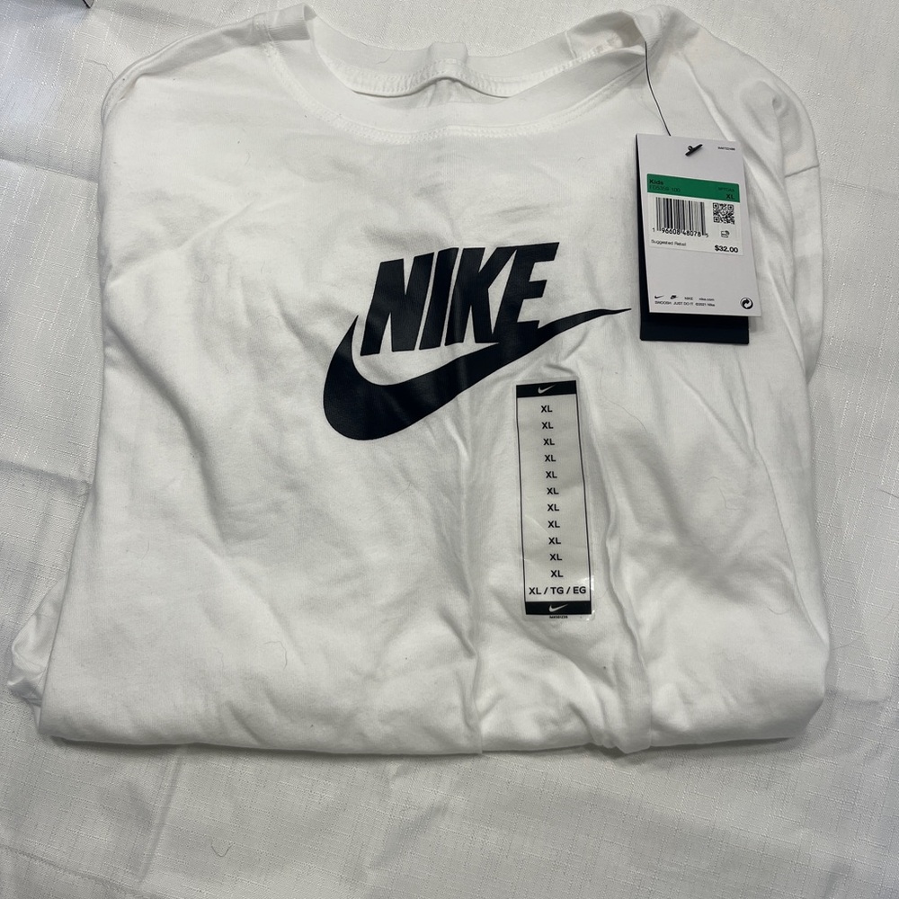 Nike Kids White Long Sleeve Tee with Black Swoosh Size XL Brand New!